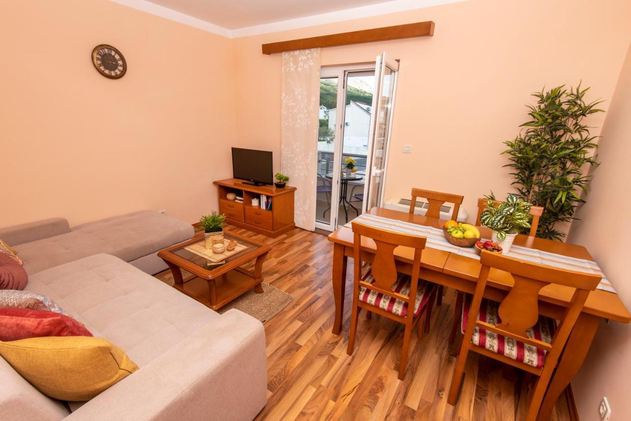 Antonio Apartmani Podstrana Luaran gambar