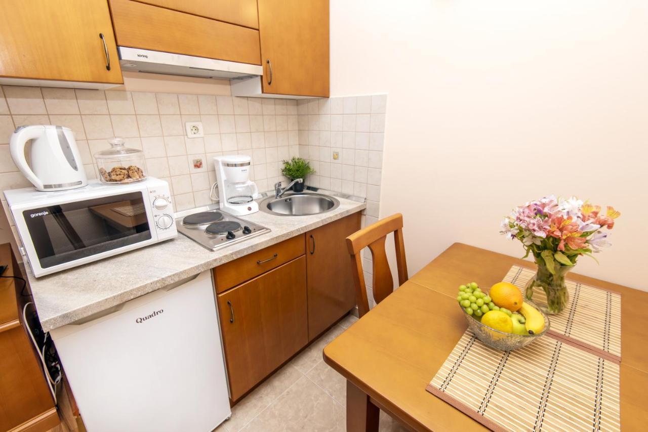 Antonio Apartmani Podstrana Luaran gambar