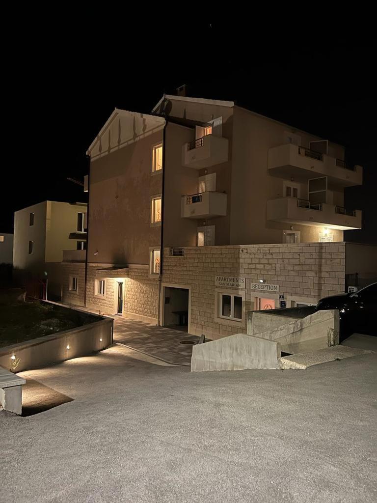 Antonio Apartmani Podstrana Luaran gambar